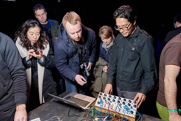 <i>musicmakers hacklab - tuning machines</i>