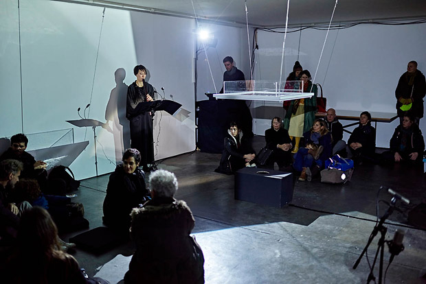 <i>Shiroshi (Konzert- und Klanginstallation)</i> – Miako Klein (mit Michael Weilacher, Carolin Liedtke, Martin Boverhof), Galerie Braennen