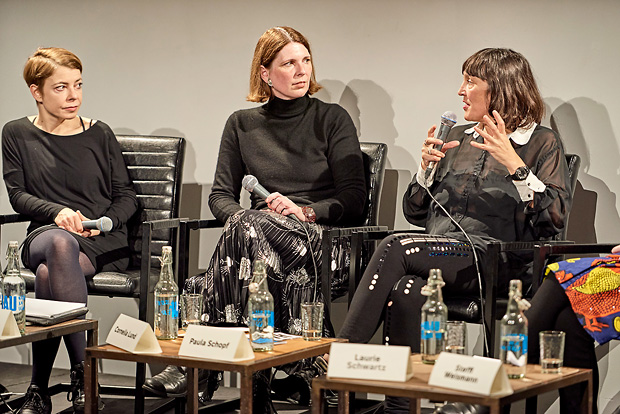 Panel 1: Sandra Naumann, Cornelia Lund (Moderation) & Paula Schopf